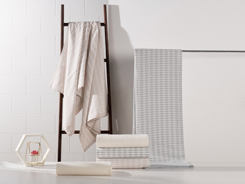 esball集团“洁玉”品牌设计新品获行业大奖